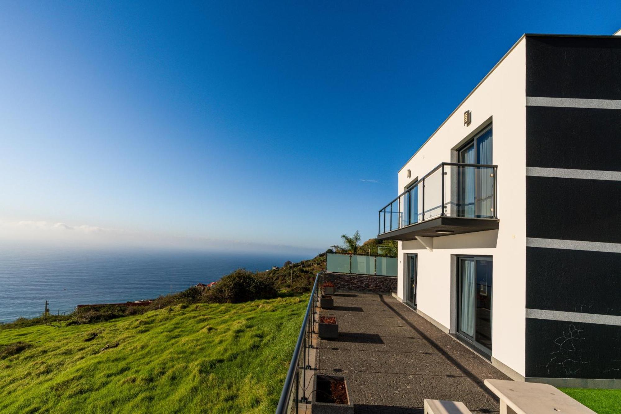 Ourmadeira - Sunset Cliff Villas, Contemporary Fajã da Ovelha