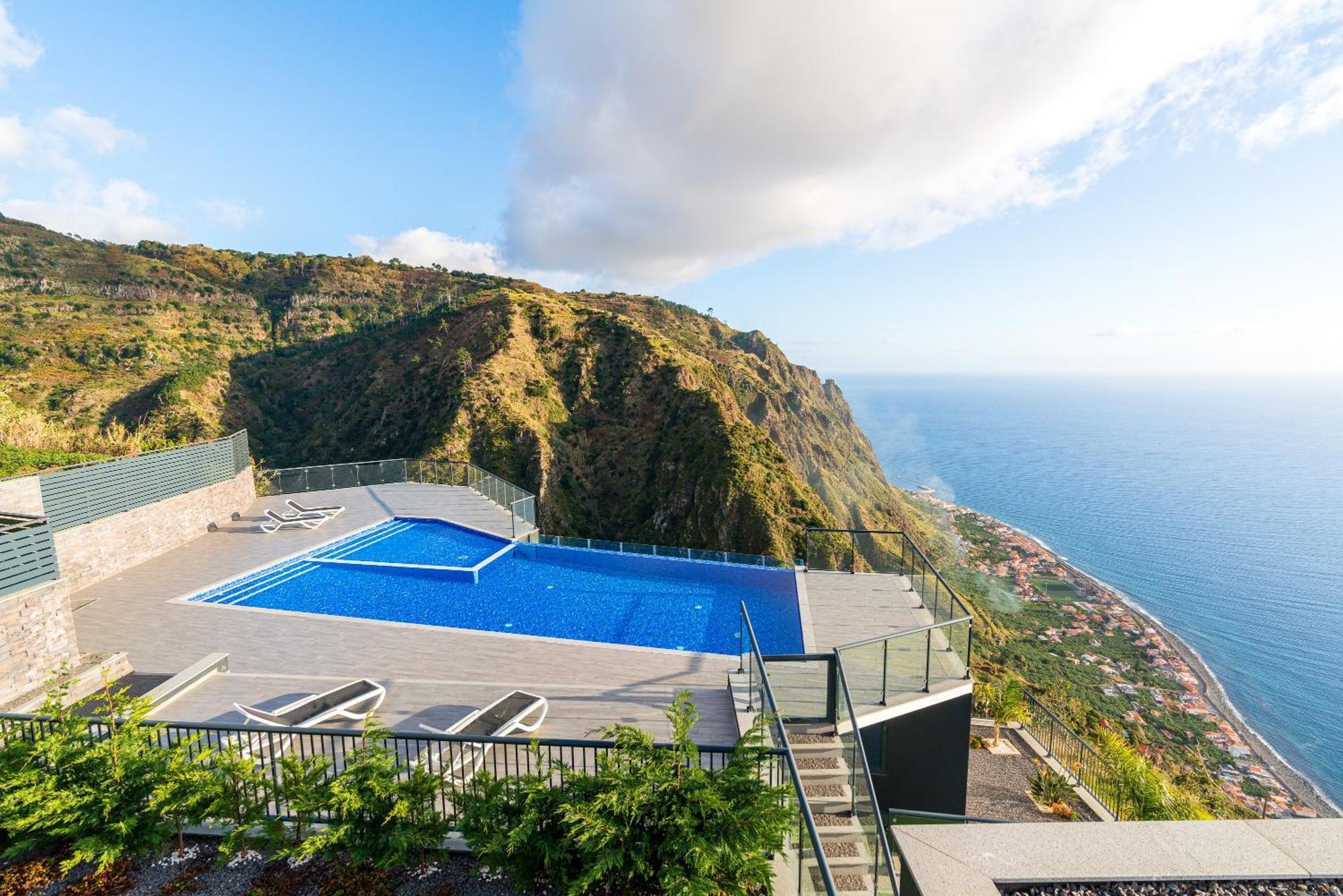 Ourmadeira - Sunset Cliff Villas, Contemporary Fajã da Ovelha
