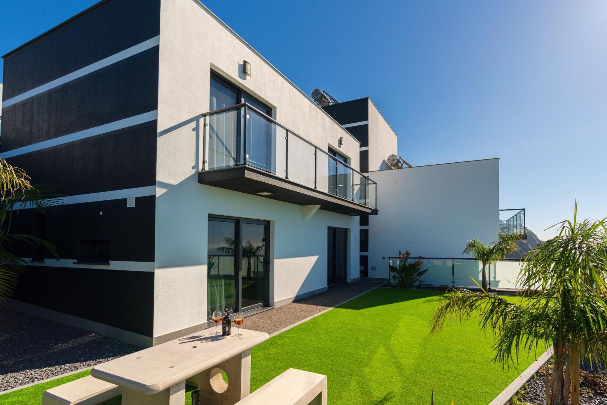Ourmadeira - Sunset Cliff Villas, Contemporary * Fajã da Ovelha