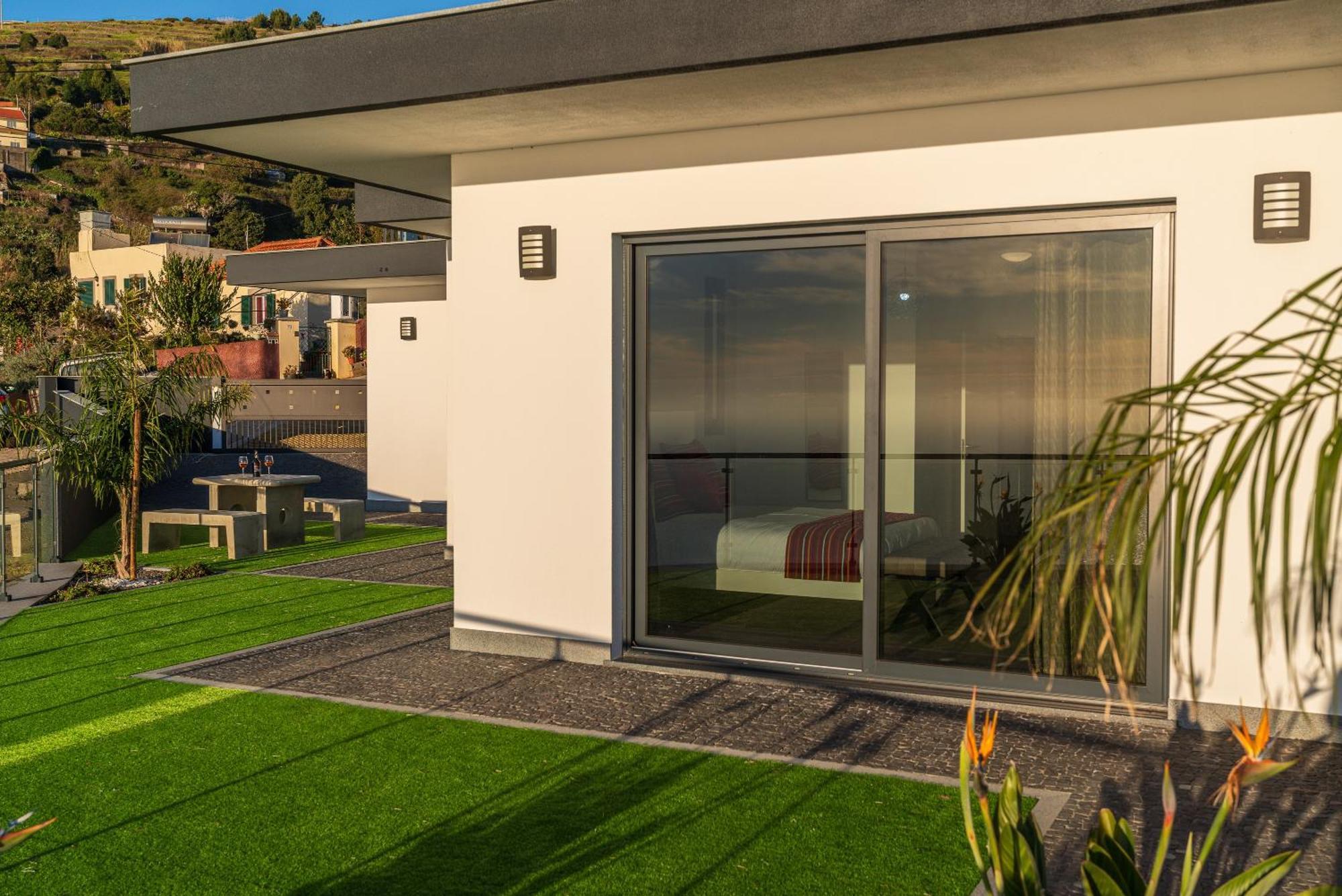 Ourmadeira - Sunset Cliff Villas, Contemporary Villa *